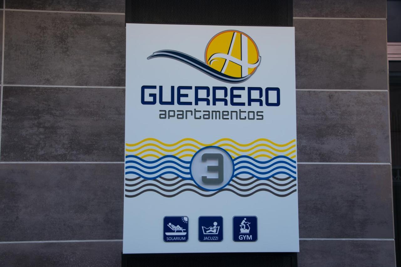 Apartamentos Guerrero 3 Torre Del Mar Dış mekan fotoğraf