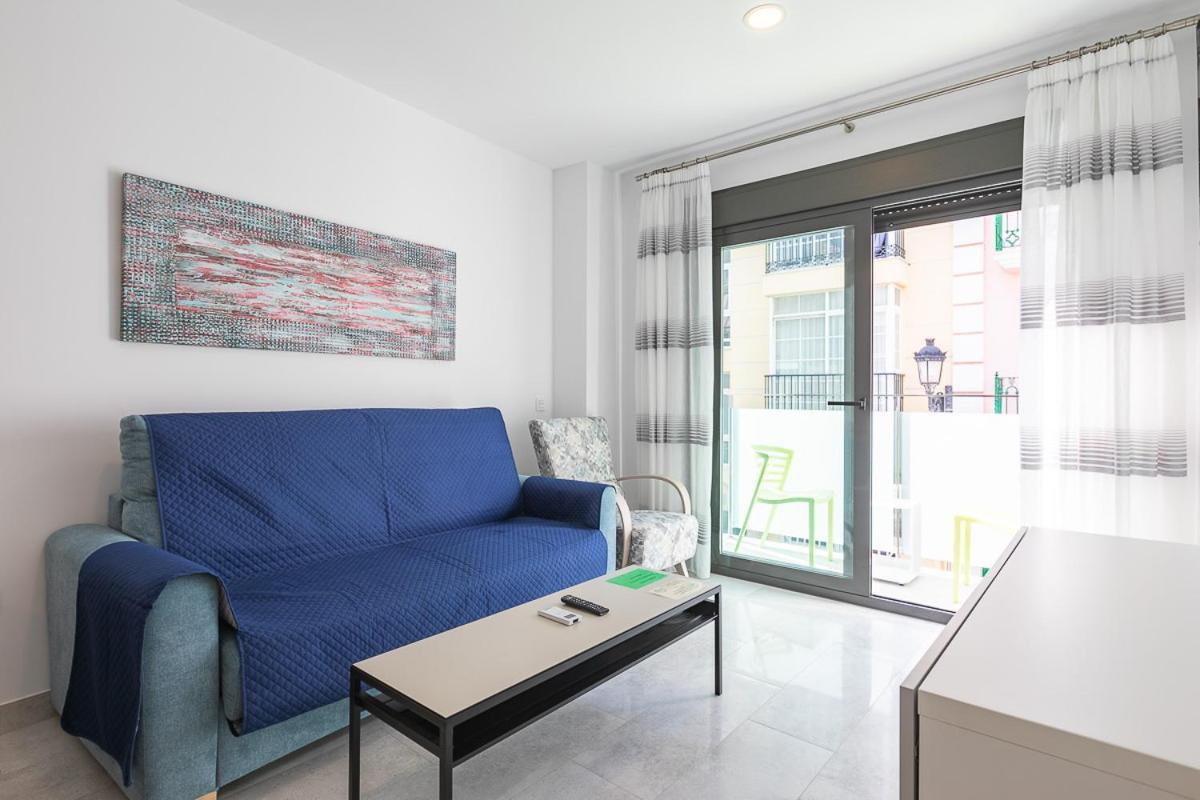 Apartamentos Guerrero 3 Torre Del Mar Dış mekan fotoğraf